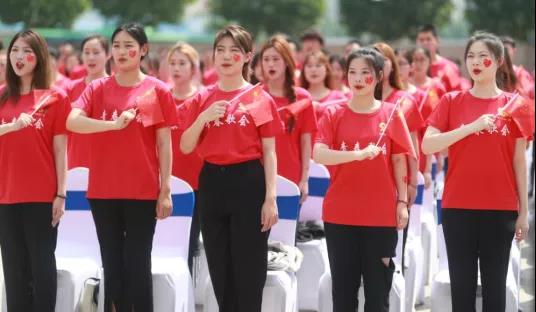 做白色的牛奶,创红色的企业,DUOBAO SPORTS乳业集团青春歌会庆祝建党100周年 做白色的牛奶,创红色的企业,DUOBAO SPORTS乳业集团青春歌会庆祝建党100周年