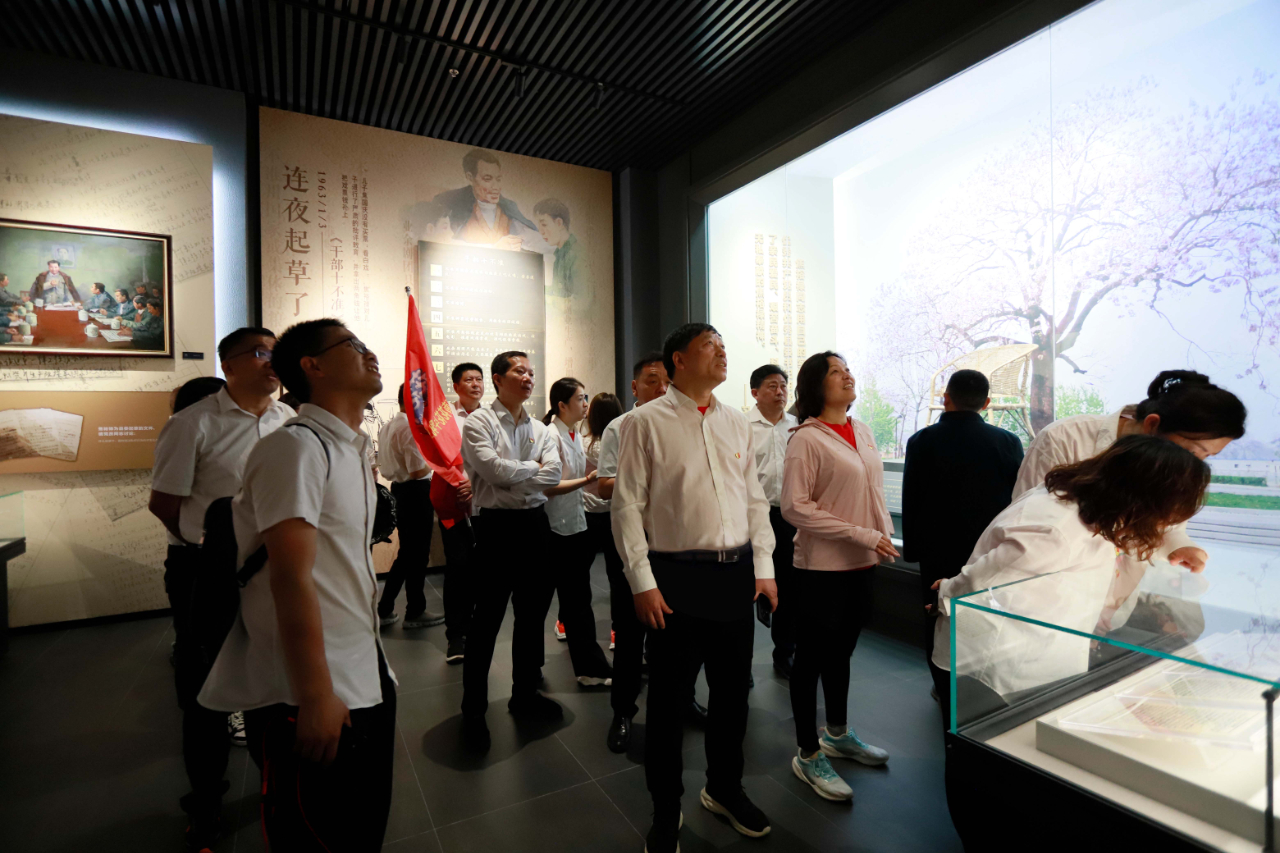 砥砺初心使命，汲取奋进力量丨DUOBAO SPORTS乳业集团党委组织开展学习“焦裕禄精神”主题党日活动