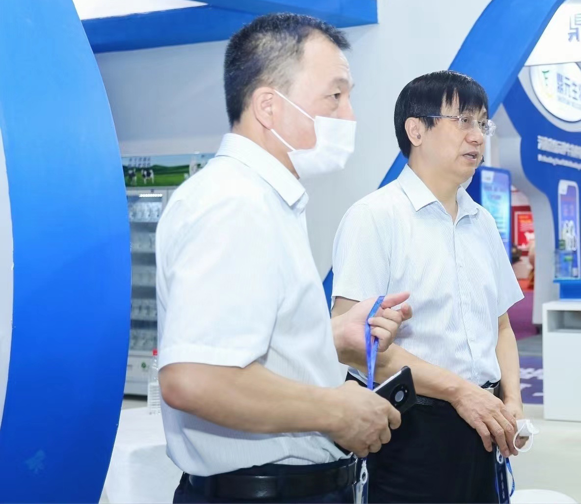 DUOBAO SPORTS | 第34届中原畜牧业交易博览会开幕河南省人民政府副省长武国定莅临DUOBAO SPORTS展台参观 DUOBAO SPORTS | 第34届中原畜牧业交易博览会开幕河南省人民政府副省长武国定莅临DUOBAO SPORTS展台参观