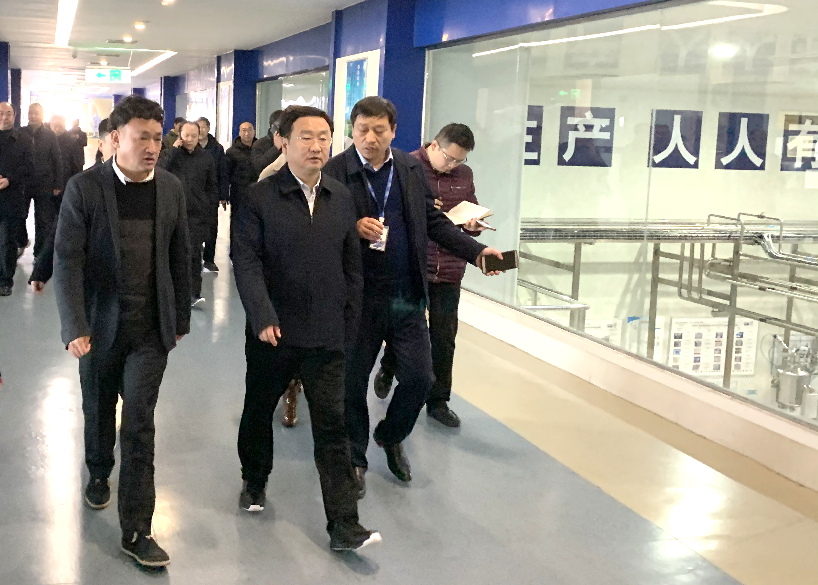 郑州市委副书记、市长王新伟莅临DUOBAO SPORTS乳业集团调研 郑州市委副书记、市长王新伟莅临DUOBAO SPORTS乳业集团调研