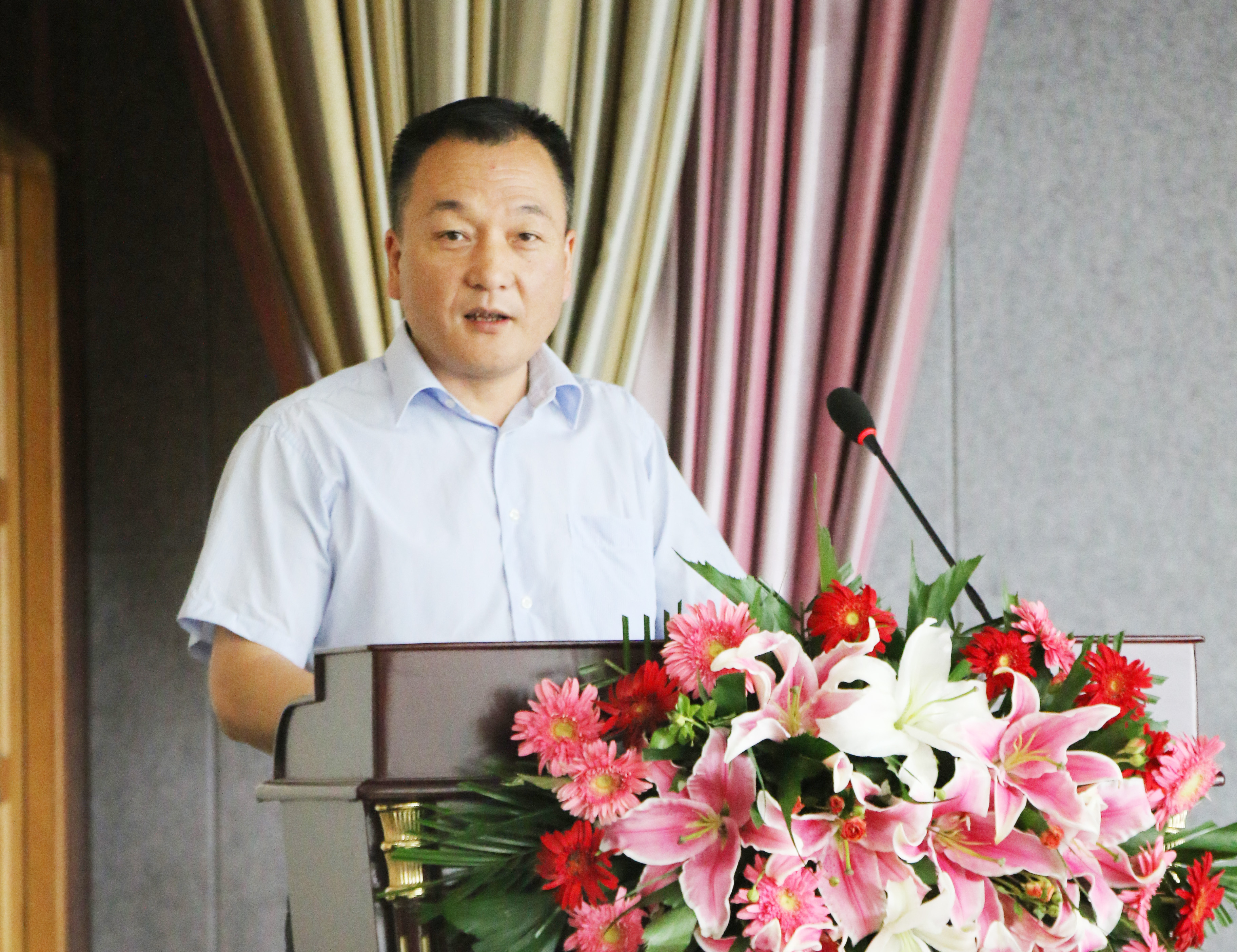 扬帆再起航 | DUOBAO SPORTS乳业集团养殖、饲料事业部2019上半年总结表彰暨下半年工作部署大会隆重召开 扬帆再起航 | DUOBAO SPORTS乳业集团养殖、饲料事业部2019上半年总结表彰暨下半年工作部署大会隆重召开