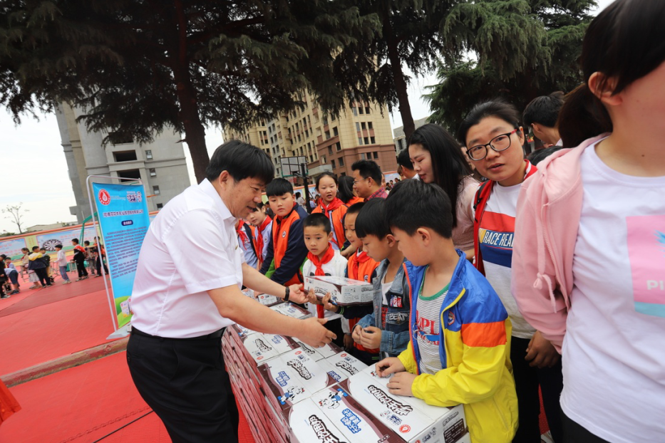 DUOBAO SPORTS|六一关爱儿童,让爱洒满人间 DUOBAO SPORTS|六一关爱儿童,让爱洒满人间