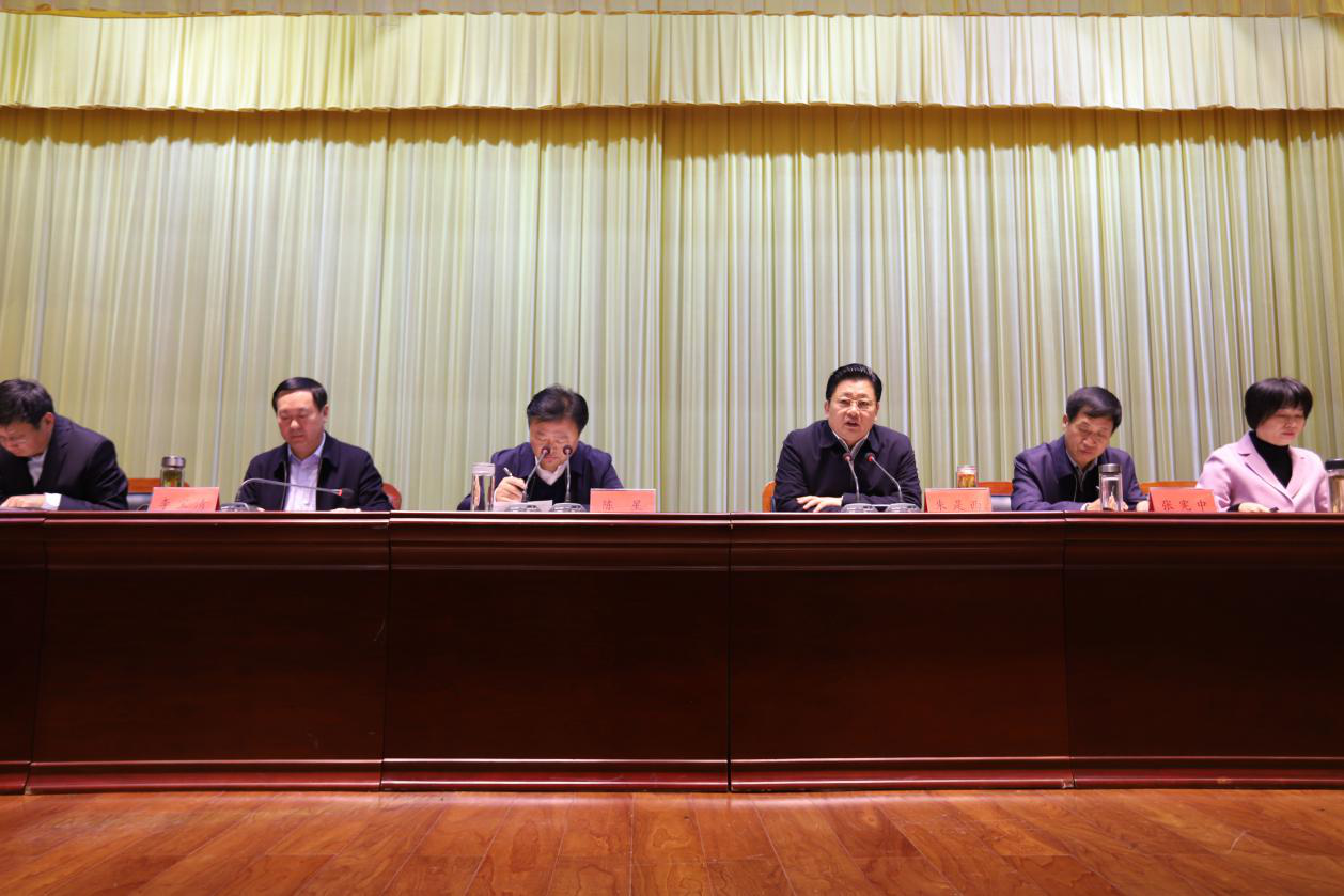 DUOBAO SPORTS乳业集团——优秀非公有制行业领军型企业 DUOBAO SPORTS乳业集团——优秀非公有制行业领军型企业