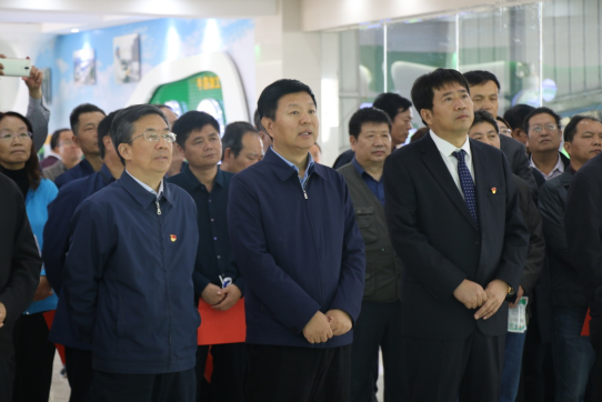 河南省农牧业产业扶贫工作观摩团莅临DUOBAO SPORTS集团·鲁山瑞亚牧业有限公司参观考察