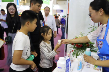 DUOBAO SPORTS亮相第30届中原畜牧业交易博览会 DUOBAO SPORTS亮相第30届中原畜牧业交易博览会