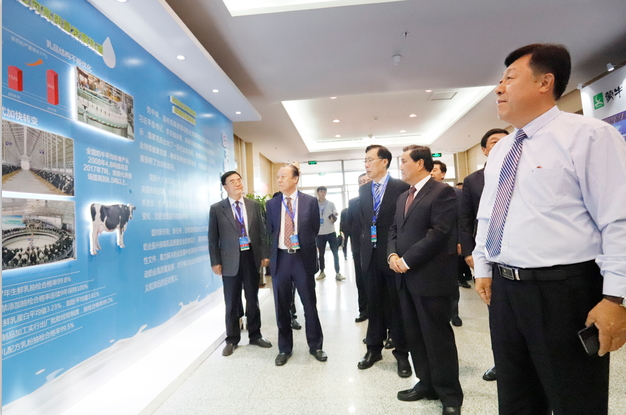 DUOBAO SPORTS亮相中国奶业20强呼伦贝尔峰会，共话中国奶业振兴！