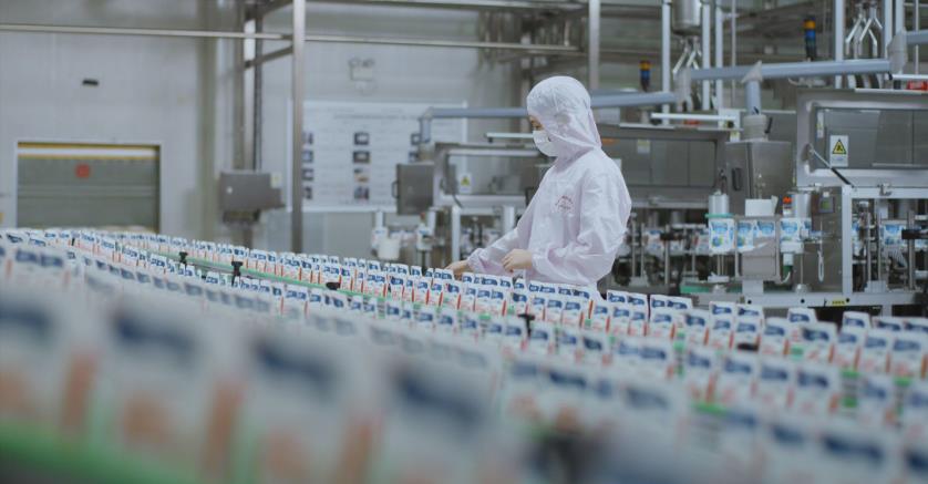 又双叒叕获奖啦!DUOBAO SPORTS荣获“乳品质量安全管理 优秀企业” 又双叒叕获奖啦!DUOBAO SPORTS荣获“乳品质量安全管理 优秀企业”