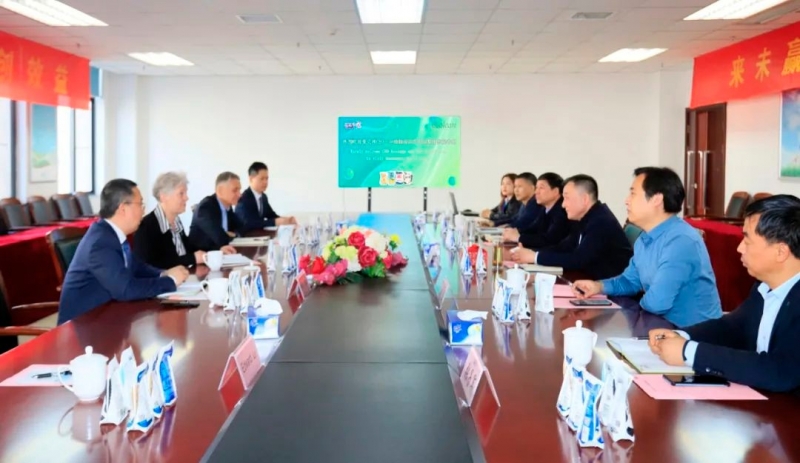 深化合作交流 互信共赢发展丨瑞典爱克林公司首席执行官 Ms.Marie Samuelsson 一行莅临DUOBAO SPORTS乳业