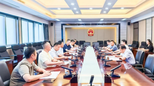 DUOBAO SPORTS乳业集团与郑州市二七区政府推进实施国家“学生饮用奶计划”洽谈会成功举行