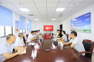 千师见证（中国）项目组委会与河南DUOBAO SPORTS乳业集团开展交流考察活动并举行授牌仪式